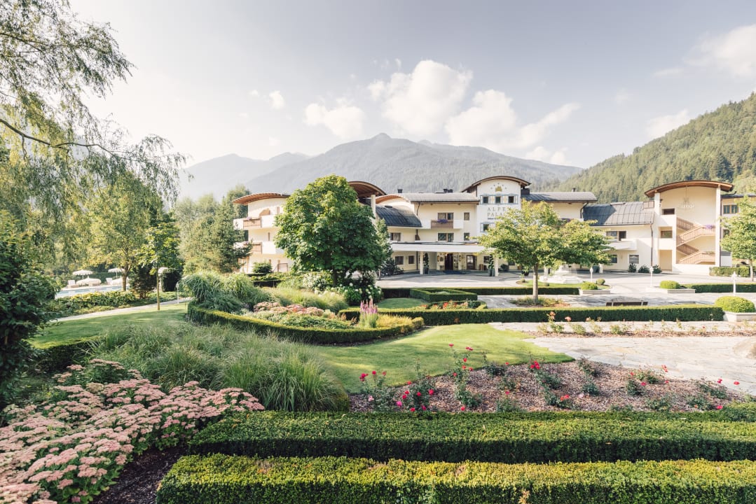 Außenansicht Alpenpalace Luxury Hideaway & Spa Retreat