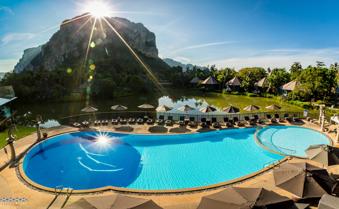 Pool Peace Laguna Resort and Spa
