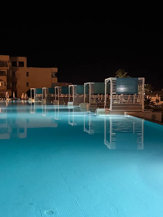 Pool Iberostar Selection Kuriat Palace