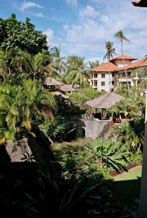 Blick zu den Gästezimmern The Laguna A Luxury Collection Resort & Spa