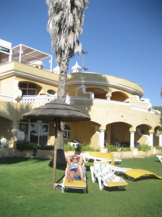 Liegewiese   Hotel Oriental AP Oriental Beach - Adults Friendly