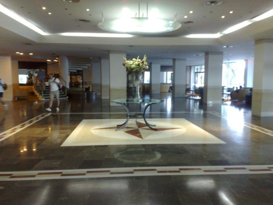 Empfangshalle Olympic Palace Resort Hotel & Convention Center