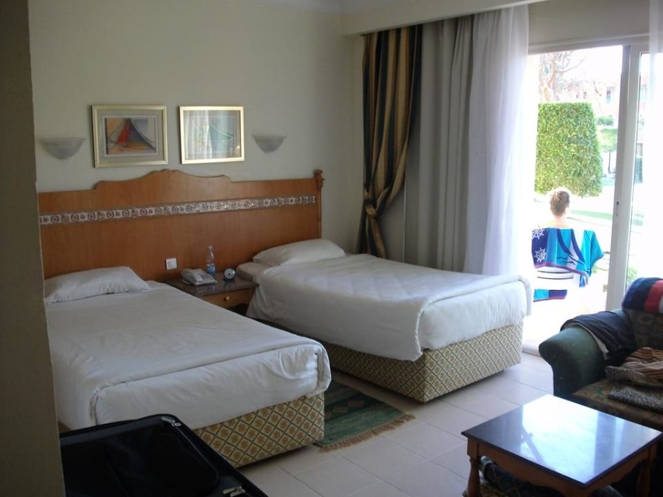 Das große bequeme Zimmer Pickalbatros Dana Beach Resort - Hurghada