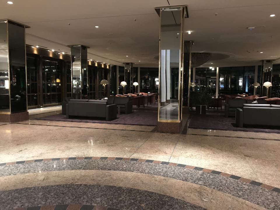 Lobby Maritim Hotel Köln