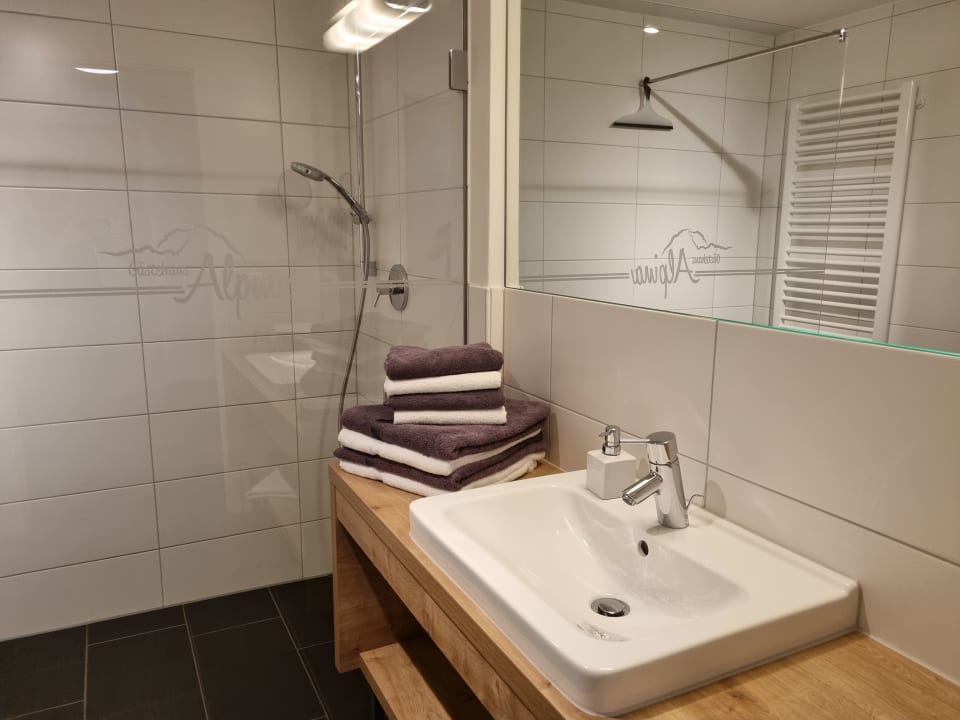 Zimmer Gästehaus Alpina