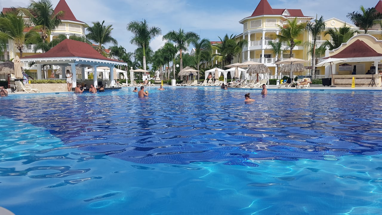 Pool Bahia Principe Luxury Bouganville