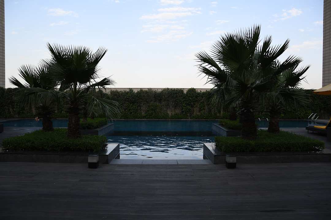 Pool JW Marriott Hotel New Delhi Aerocity