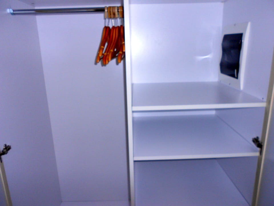 Kleiderschrank Sunis Kumköy Beach Resort Hotel & Spa