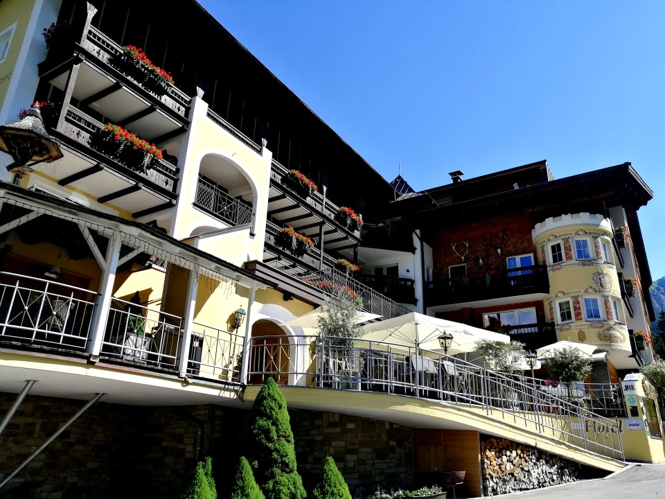 Außenansicht Hotel Sonnenhof