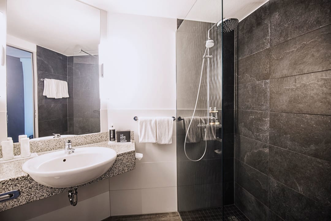 Zimmer elaya hotel frankfurt oberursel