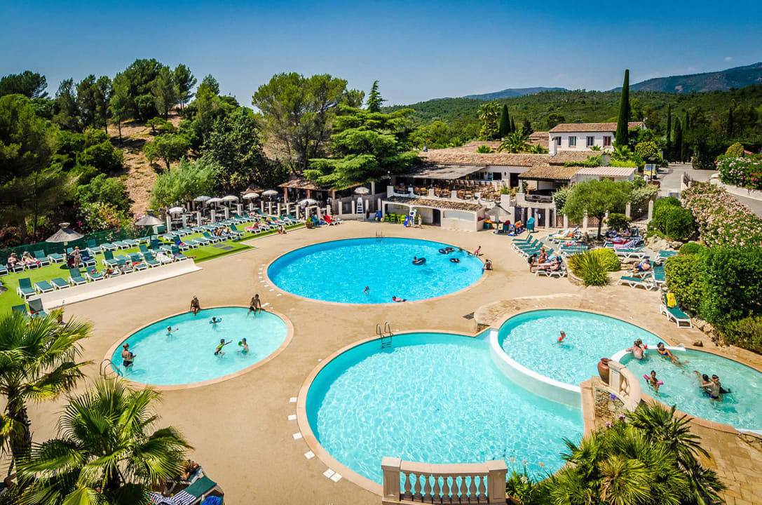 Esterel pool Resort Camping Esterel Caravaning