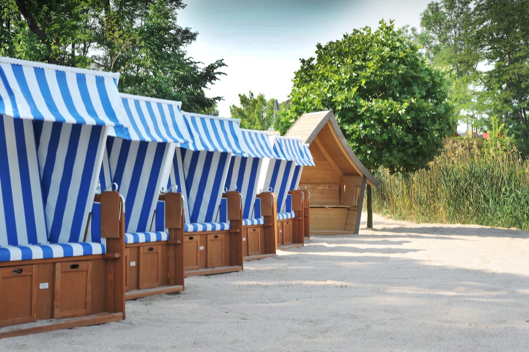 Strand Hotel Acamed Resort