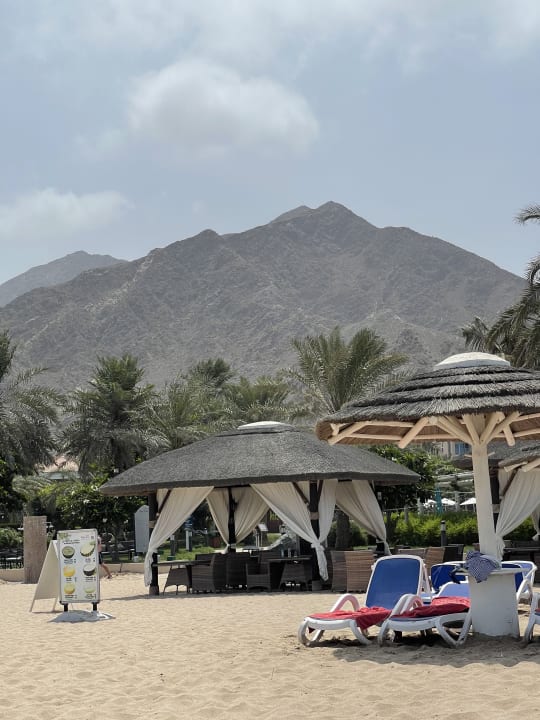 Strand Fujairah Rotana Resort & Spa