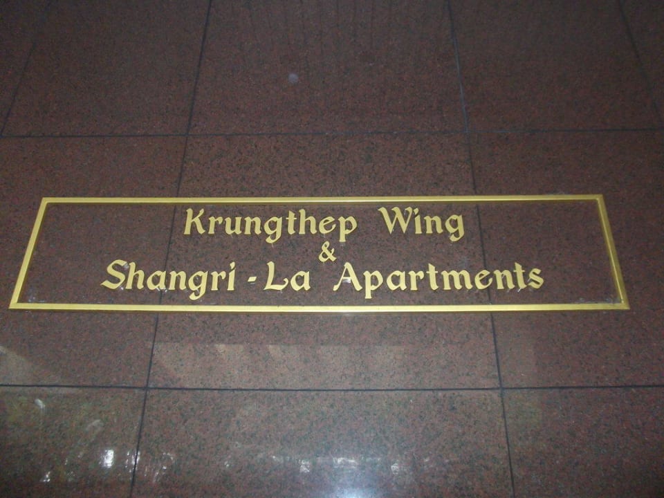 Eingang zum Krungthep Wing Shangri-La Hotel, Bangkok