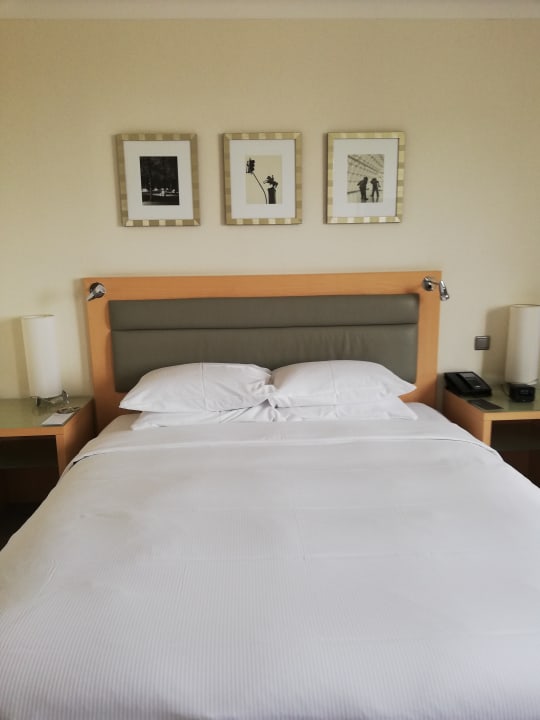 Zimmer Hilton Düsseldorf