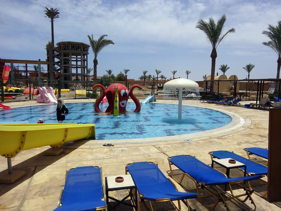 Aquapark  Jaz Dar EL Madina