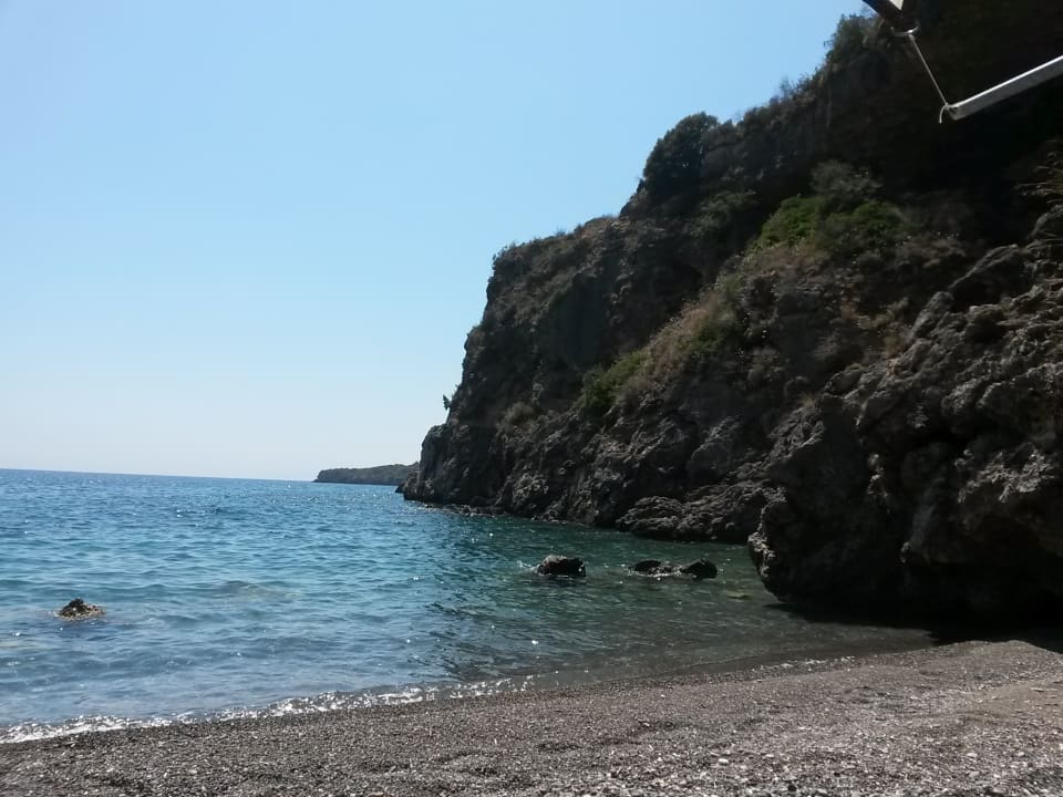 Strand Hotel Kalamitsi