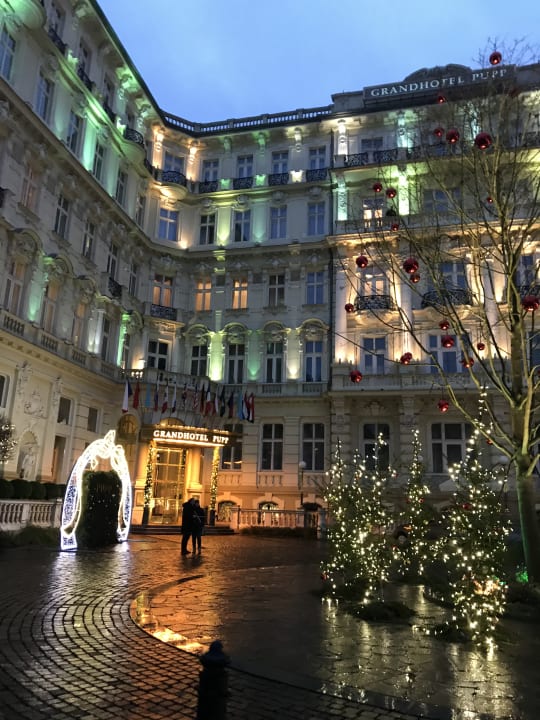 Außenansicht Grandhotel Pupp