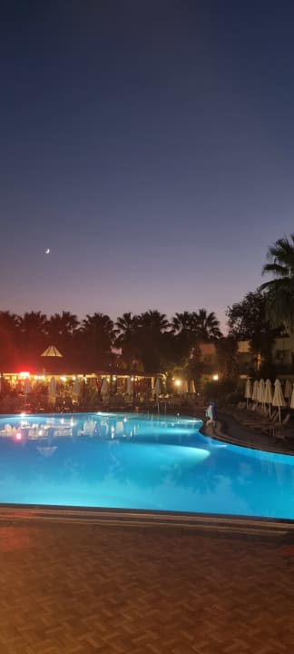 Pool VONRESORT Golden Beach