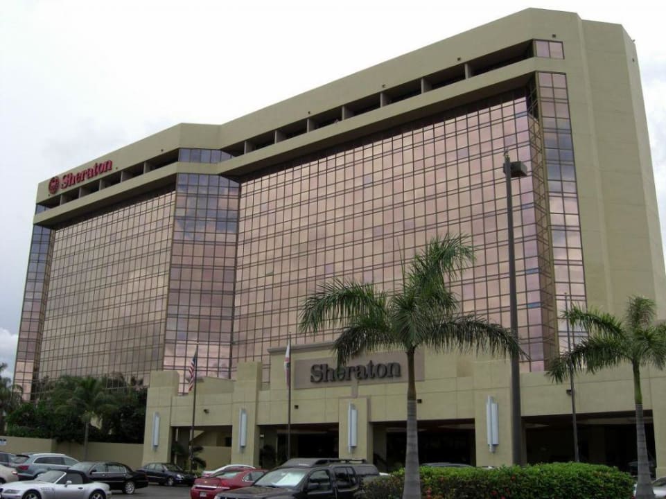 Hotel Sheraton Miami Mart DoubleTree by Hilton Hotel Miami Airport & Convention Center