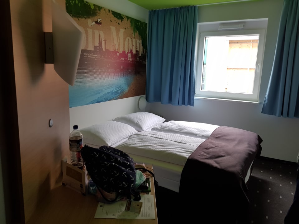 "Zimmer" B&B Hotel Hamburg-Wandsbek (Hamburg) • HolidayCheck (Hamburg ...