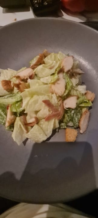 Gastro Rose Rayhaan by Rotana