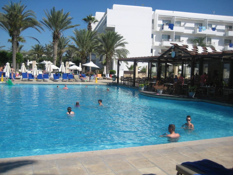 Pool Louis Ledra Beach