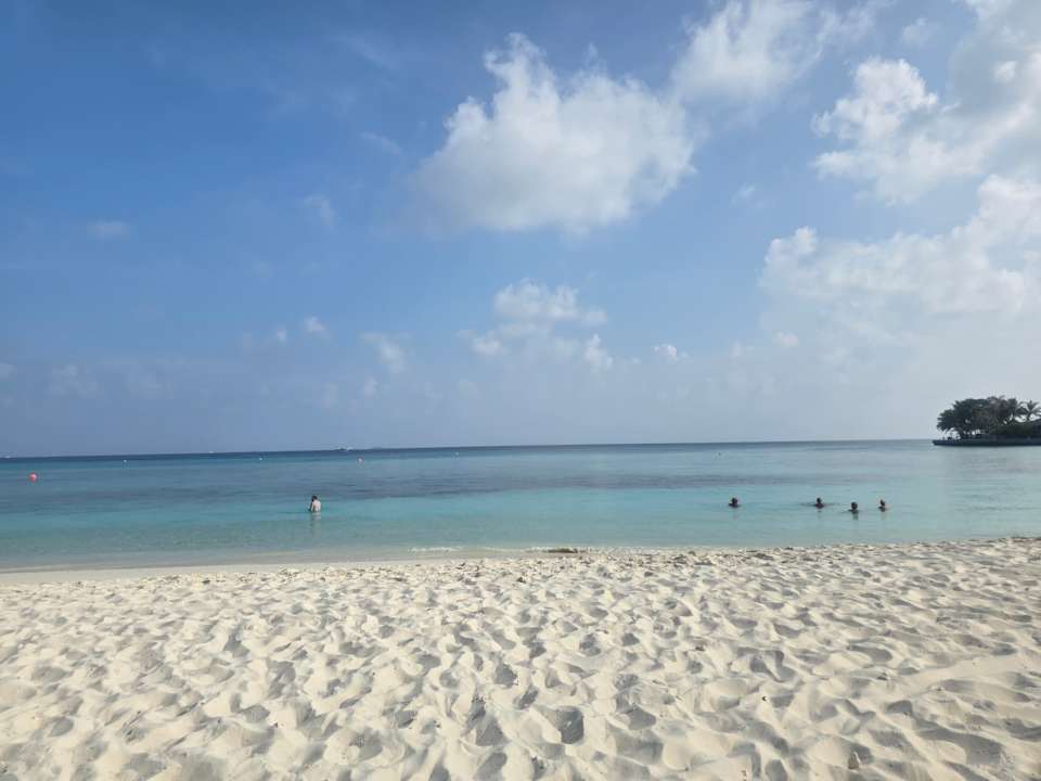 Außenansicht Kuredu Island Resort & Spa