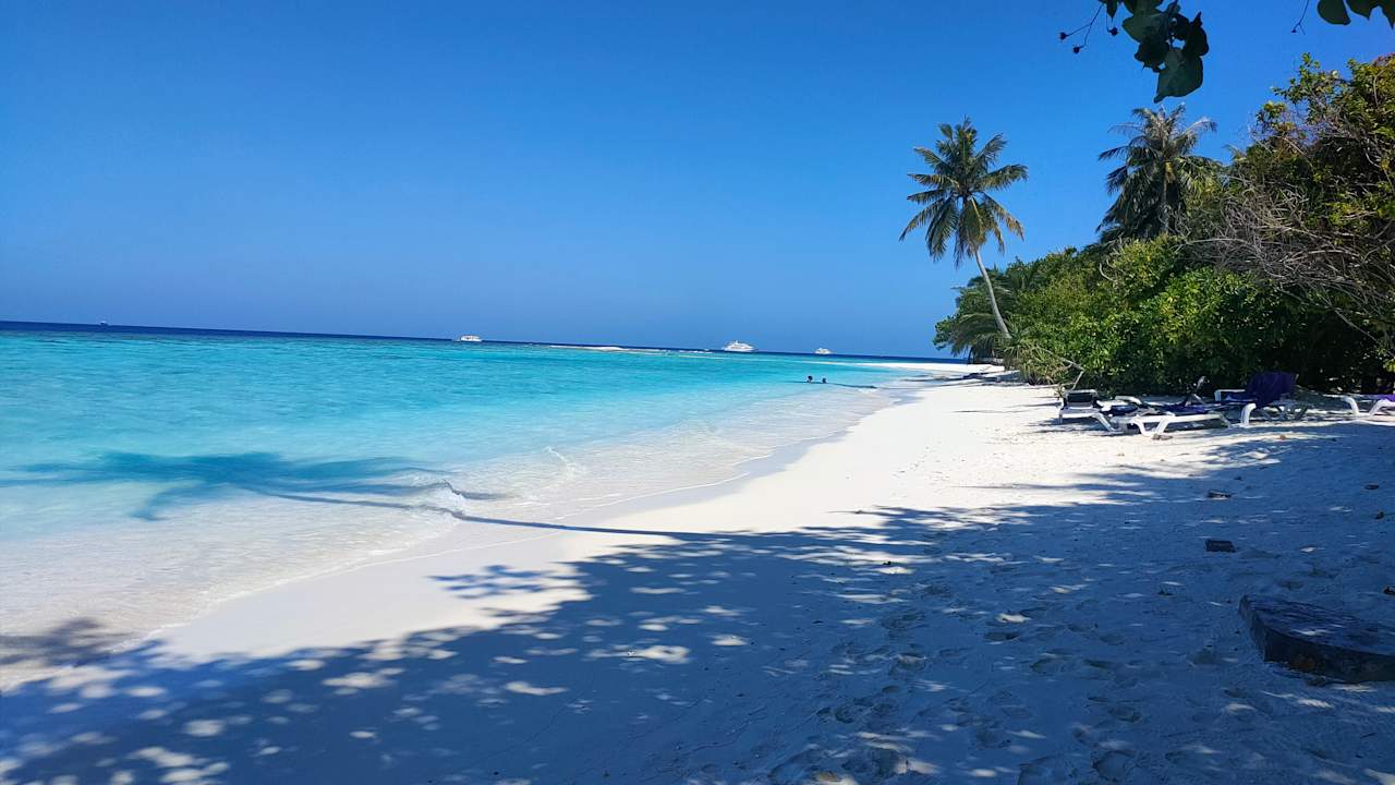 Strand Vilamendhoo Island Resort & Spa