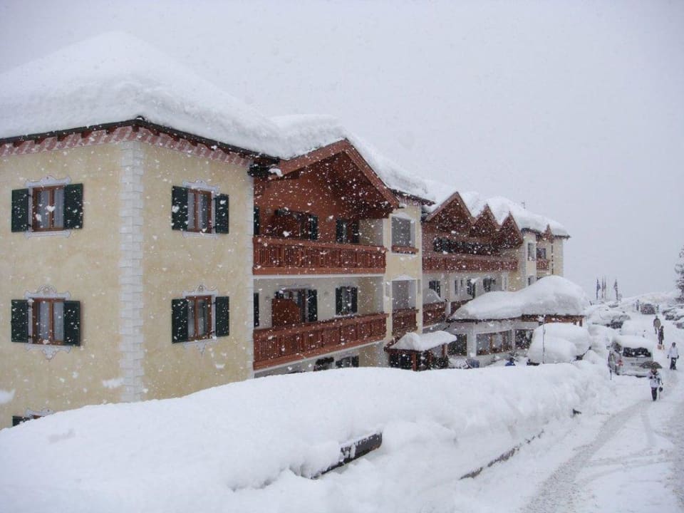Aussenansicht im Tiefschnee Erlebnisort Gassenhof