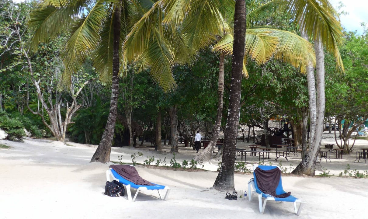 Im "ruhigen" Teil des Hotelstrands Dreams La Romana Resort & Spa