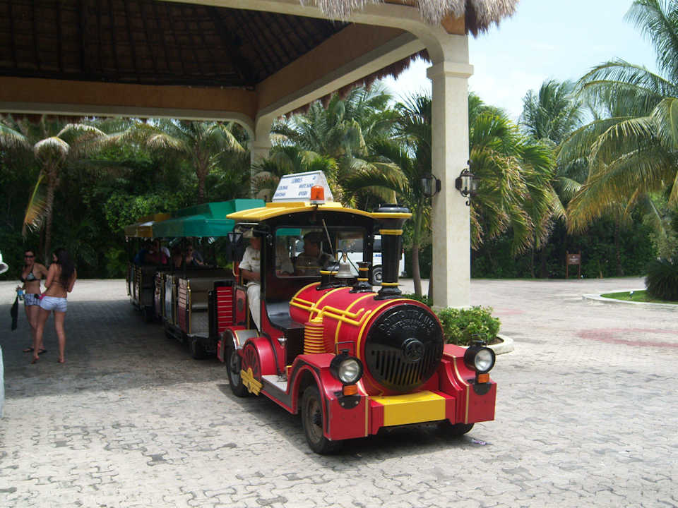 Zug Grand Palladium Select White Sand Resort & Spa