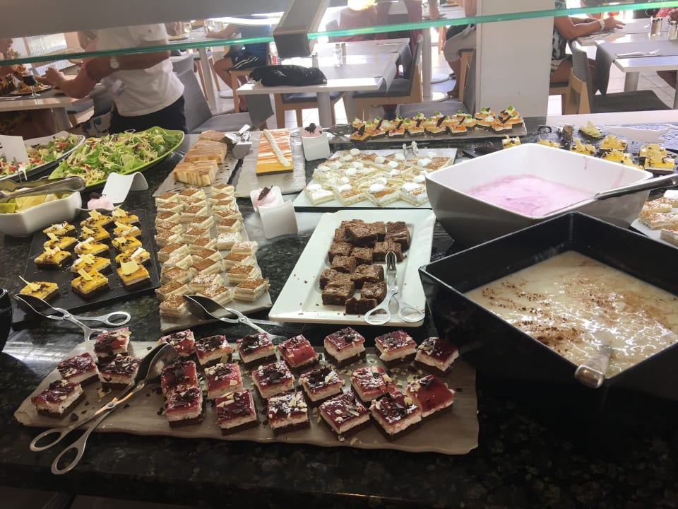 Gastro alltoura Club Hotel Akeah Broncemar