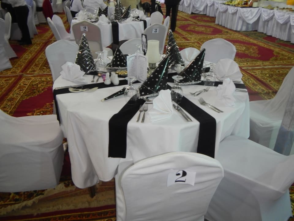 Silvester Tisch Steigenberger Coraya Beach - Adults only