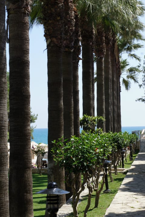 Der Weg zum Pool Melas Holiday Village