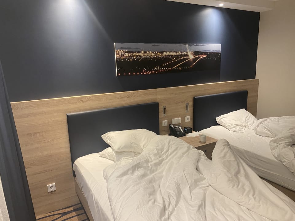 Zimmer Hampton By Hilton Frankfurt Airport