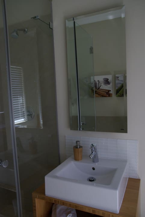 Schönes Badezimmer Bamboo Guest House