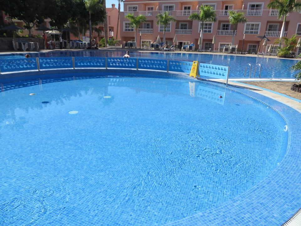 Kinderpool Hotel El Duque