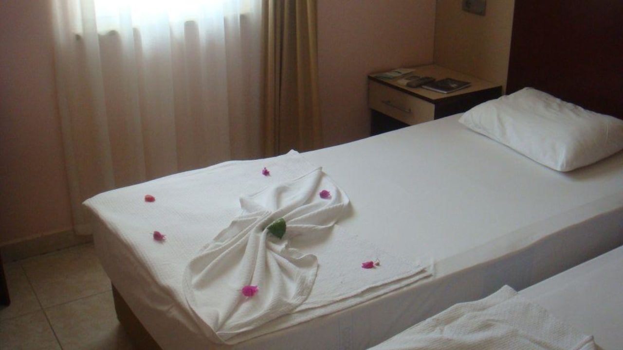 Dekoracja łóżka Alaiye Resort & Spa