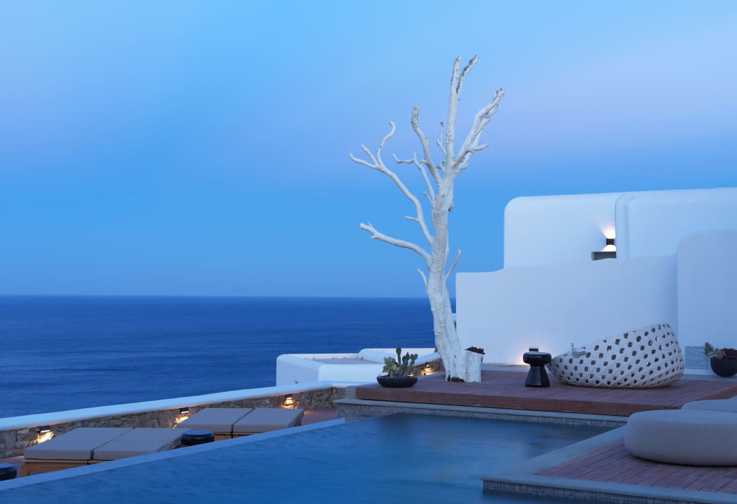 Pool Amyth of Mykonos Super Paradise