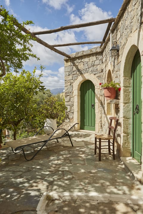 Sonstiges Arolithos Traditional Cretan Village Hotel