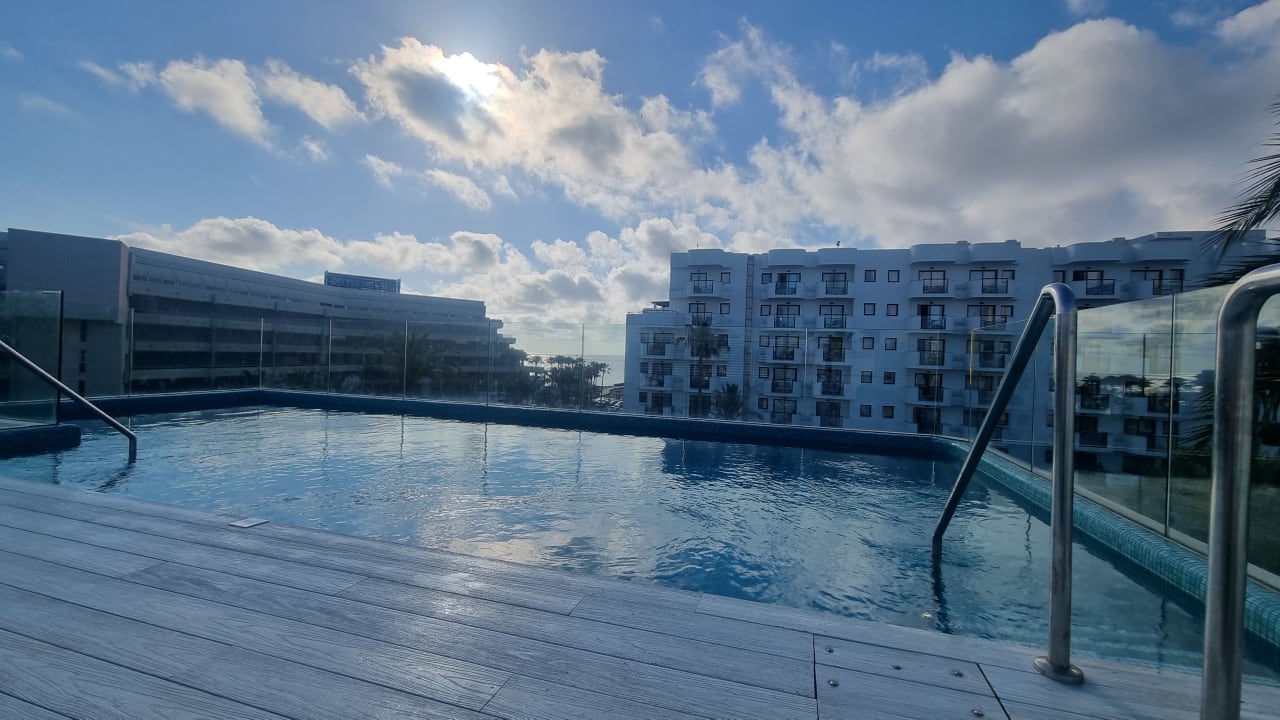 Pool Protur Palmeras Playa Aparthotel