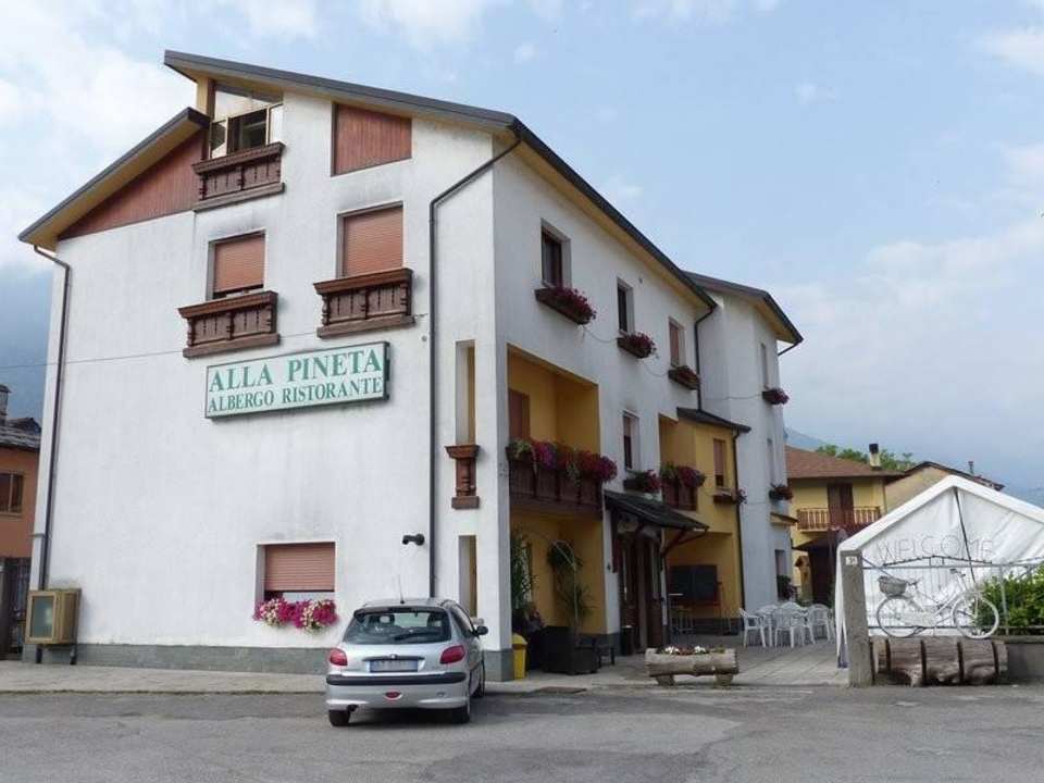 Außenansicht Pension Alla Pineta