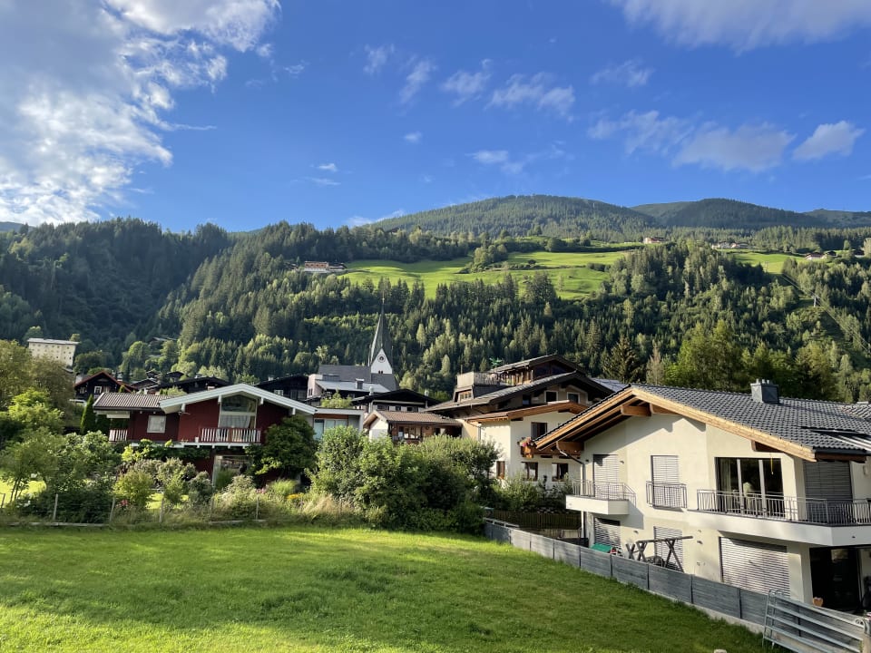Ausblick Appartementhaus Ellen Theresia
