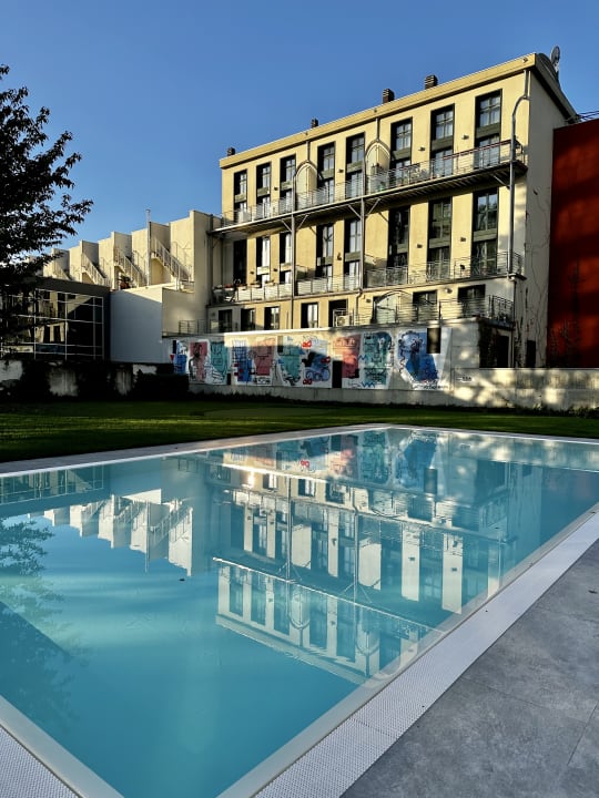Pool Hotel Ramada Plaza Milano