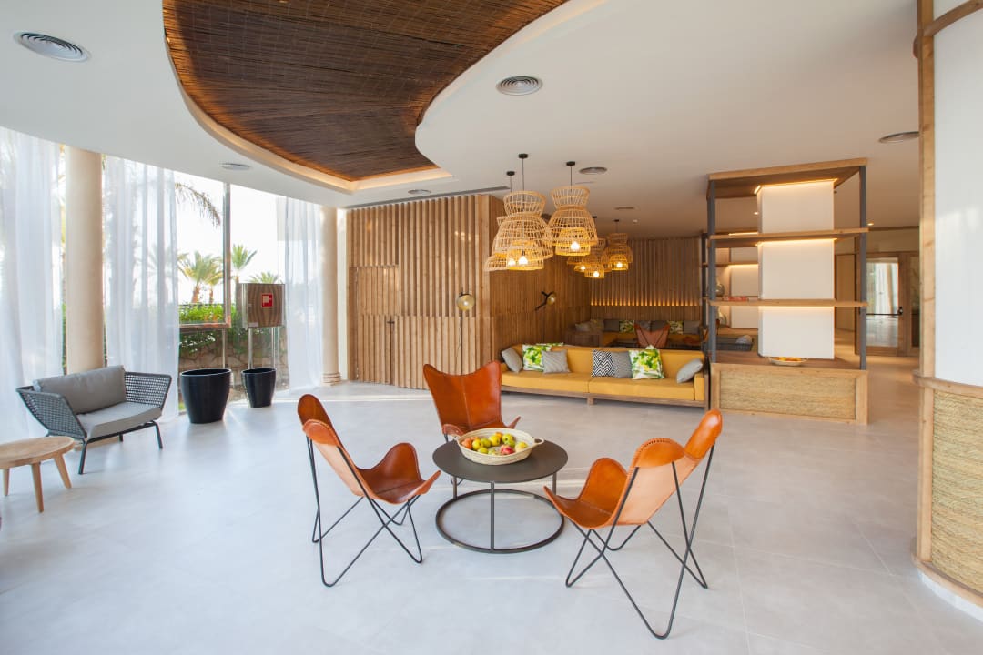 Lobby Corallium Dunamar by Lopesan Hotels