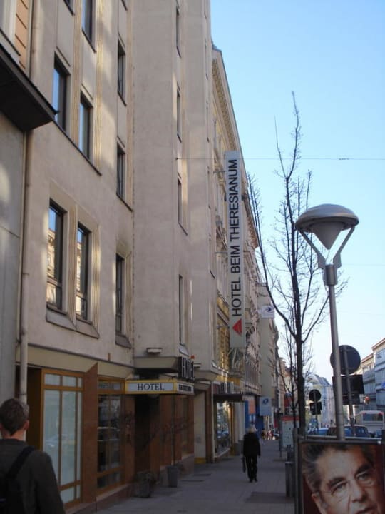 Eher unscheinbar.. Four Points Flex by Sheraton Vienna Hauptbahnhof