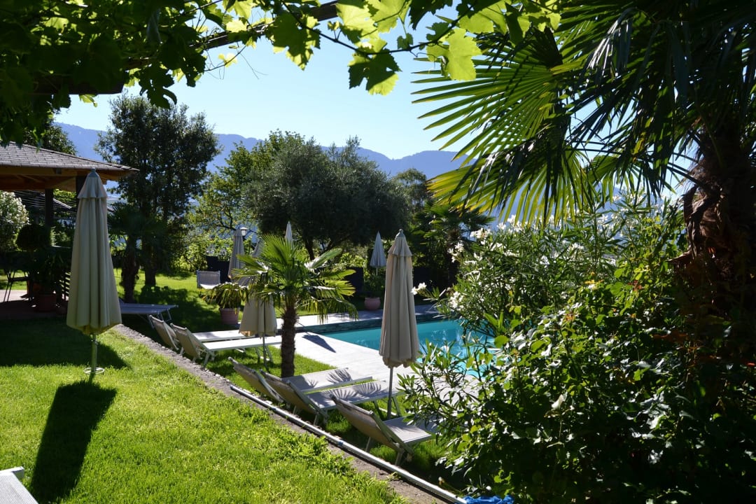 Pool Alagundis Apartment Residence