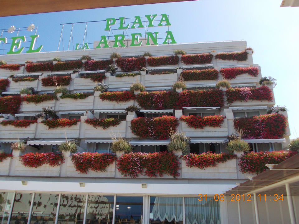 2. Balkon unten rechts war unsrer Landmar Playa La Arena