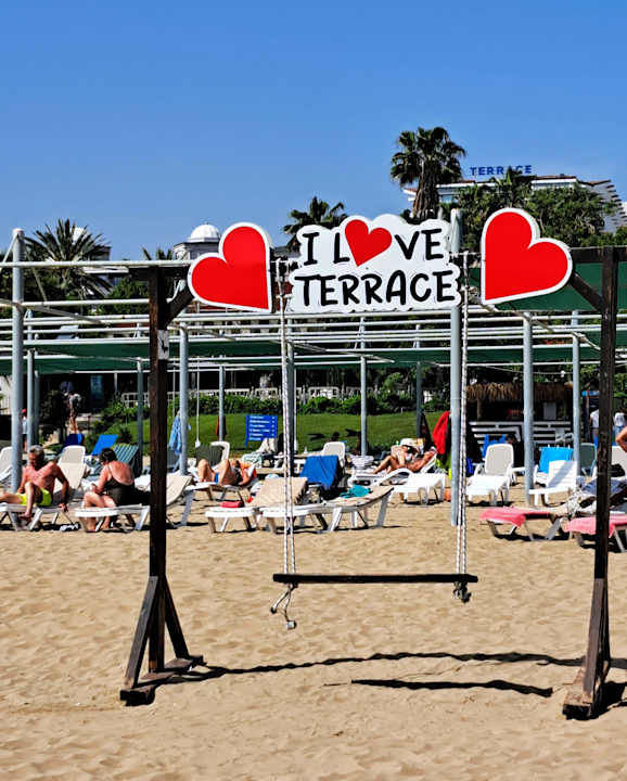 Strand Hotel Terrace Beach Resort